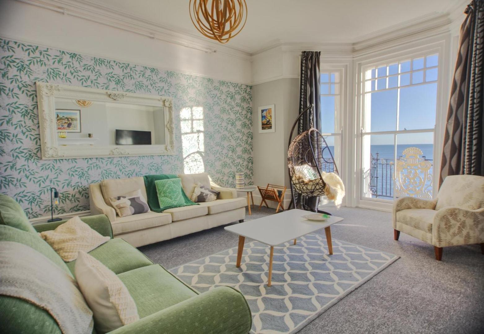 הייסטינגס The Palace, Ocean Suite מראה חיצוני תמונה