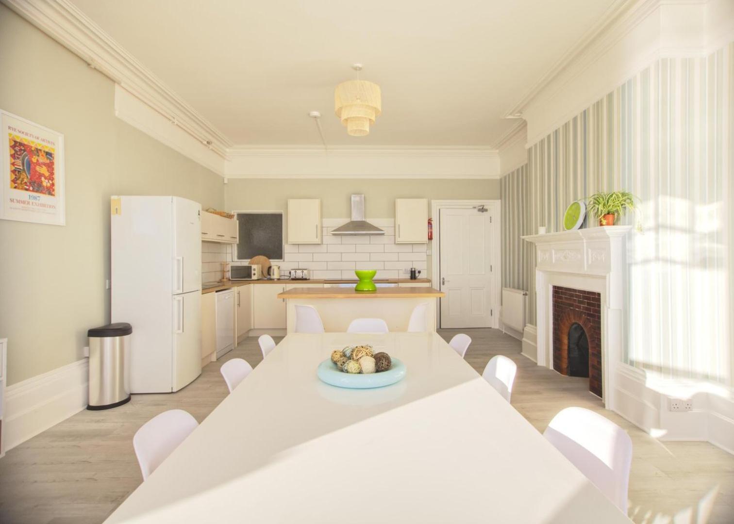 הייסטינגס The Palace, Ocean Suite מראה חיצוני תמונה