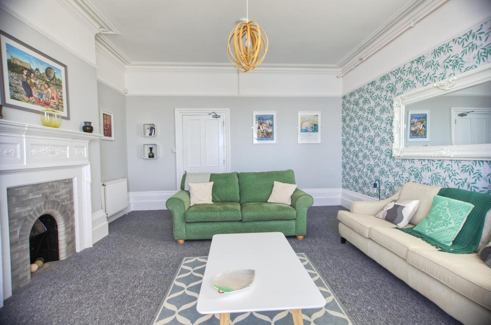 הייסטינגס The Palace, Ocean Suite מראה חיצוני תמונה