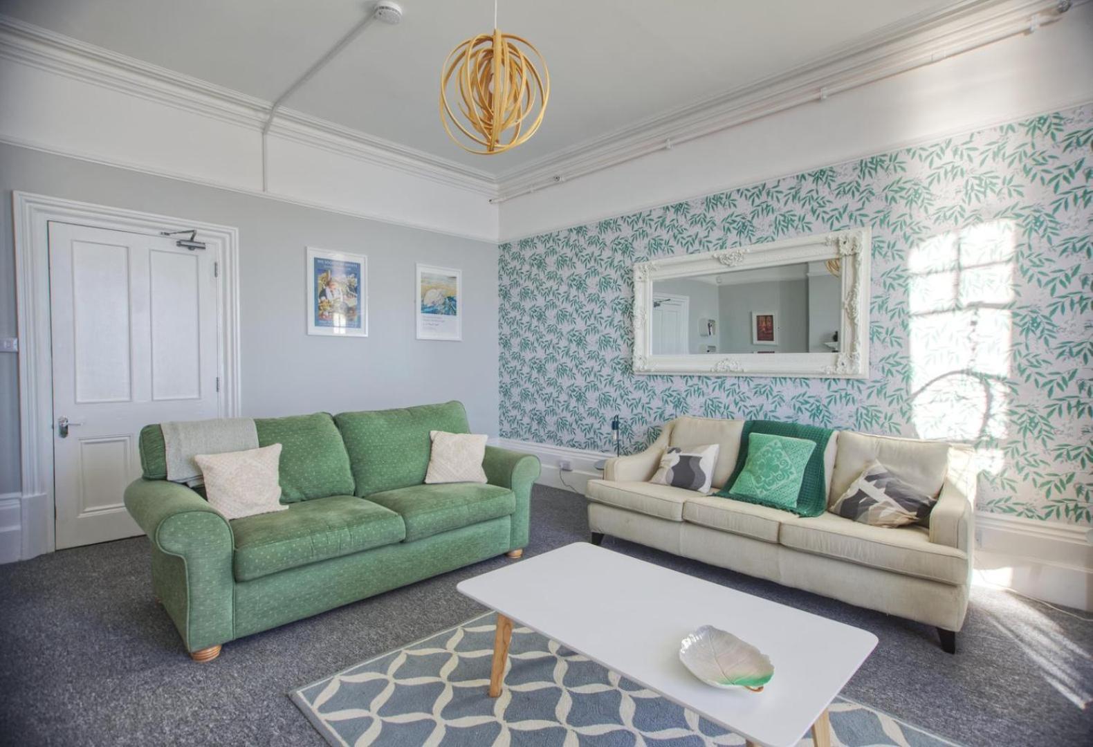 הייסטינגס The Palace, Ocean Suite מראה חיצוני תמונה